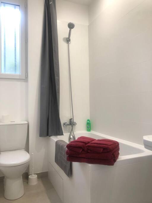 3 Pieces Calme 20 Mn Tour Eiffel 5 Mn Versailles Apartment *